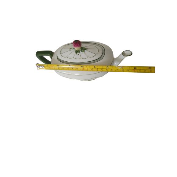 Rare Victoria China Czechoslovakia Art Deco Style Aladdin Radish teapot - Picture 3 of 5